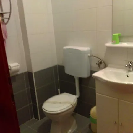 شقة Studio 12862b فاجانا